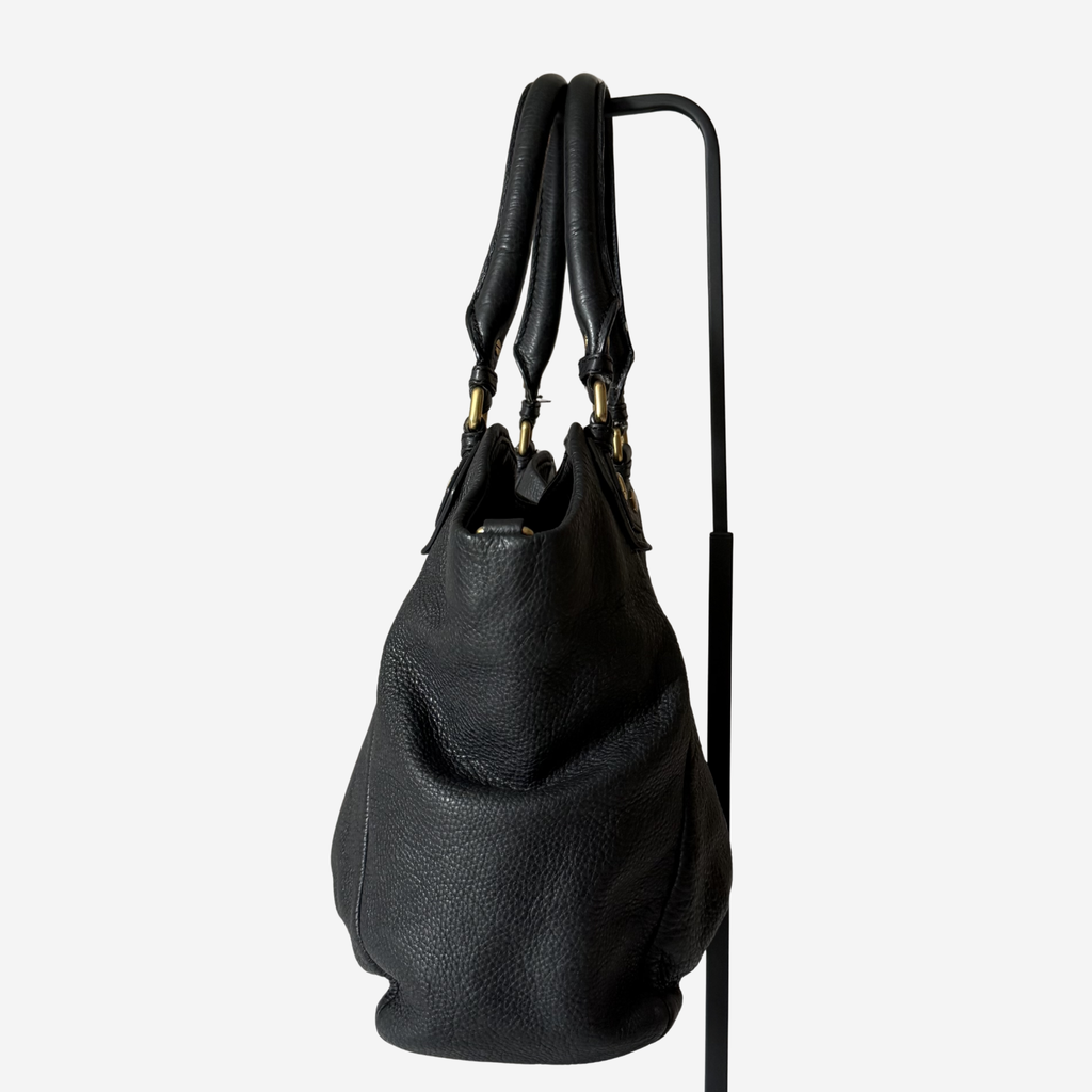 Classic Q Francesca Shoulder Bag