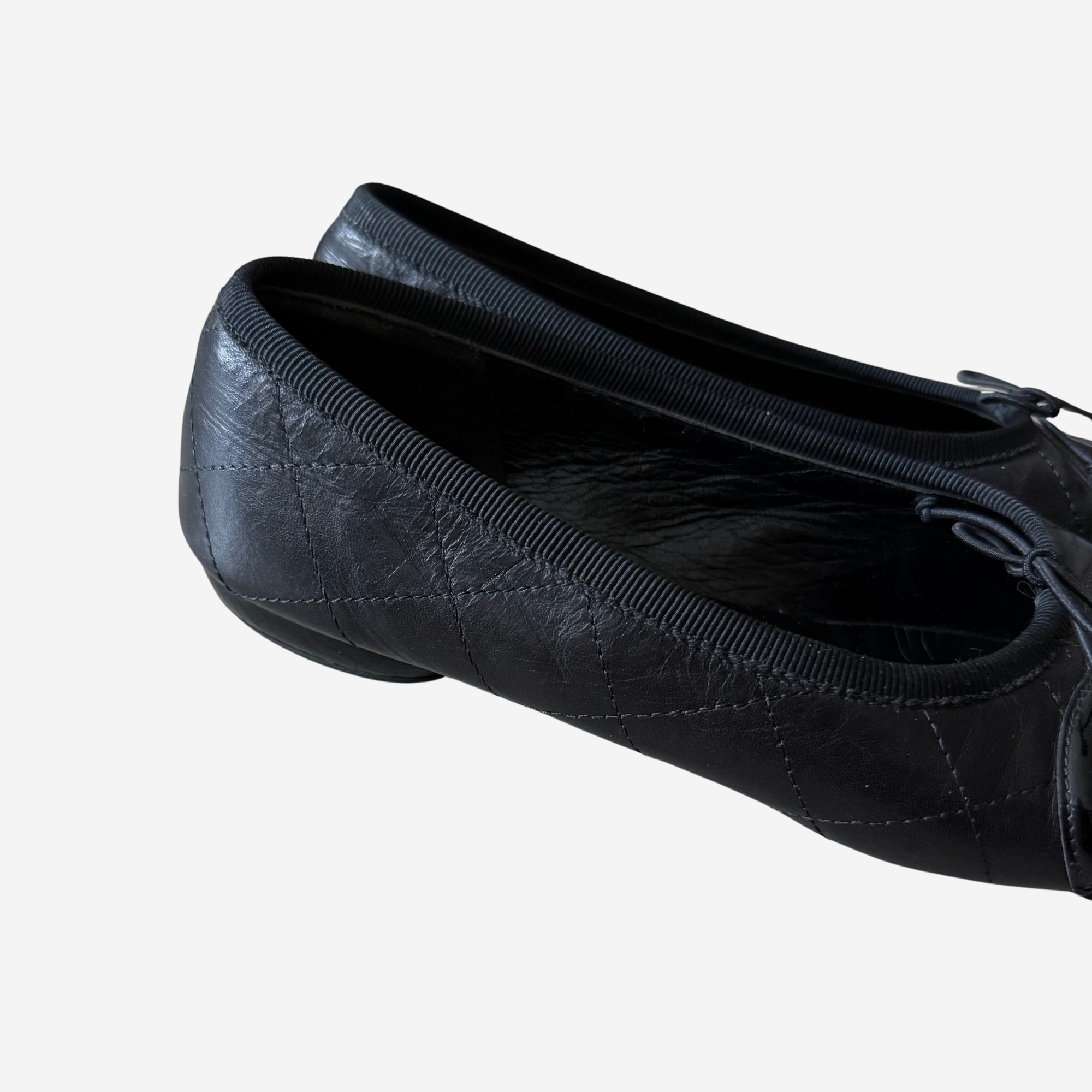 Cambon Line Flats 36.5