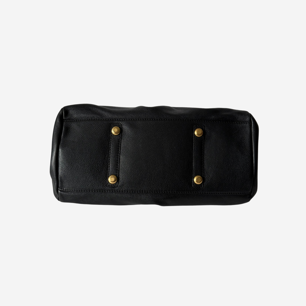 Classic Q Groovee Satchel