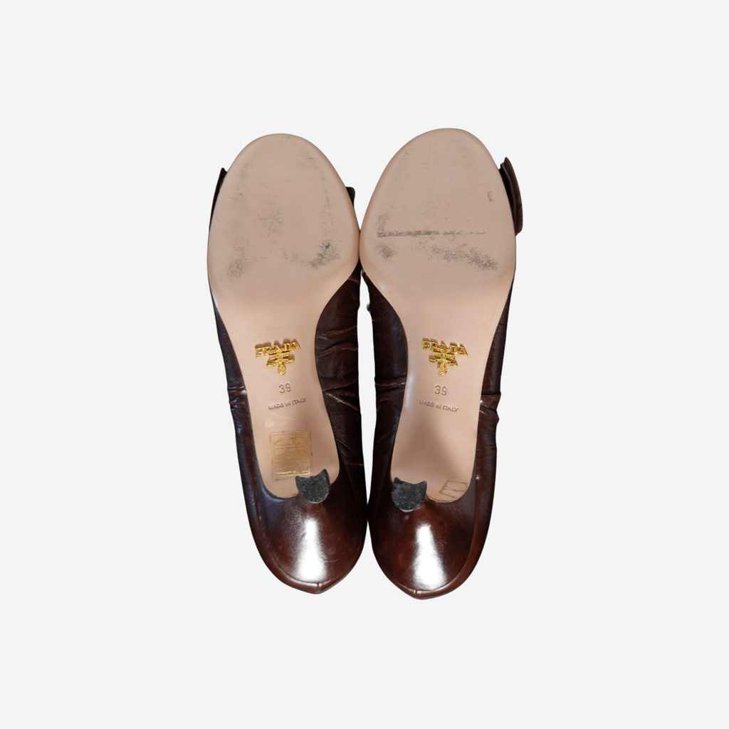 Bow Pumps