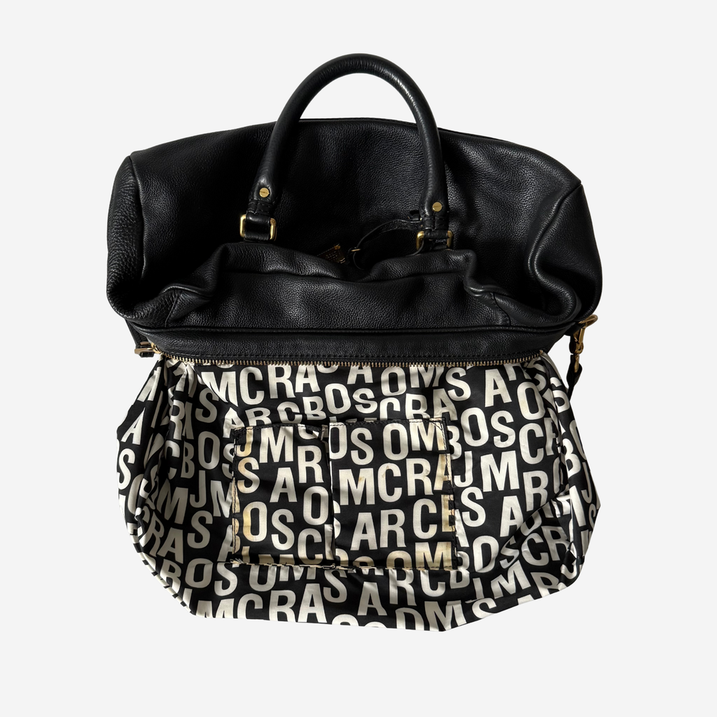 Classic Q Groovee Satchel