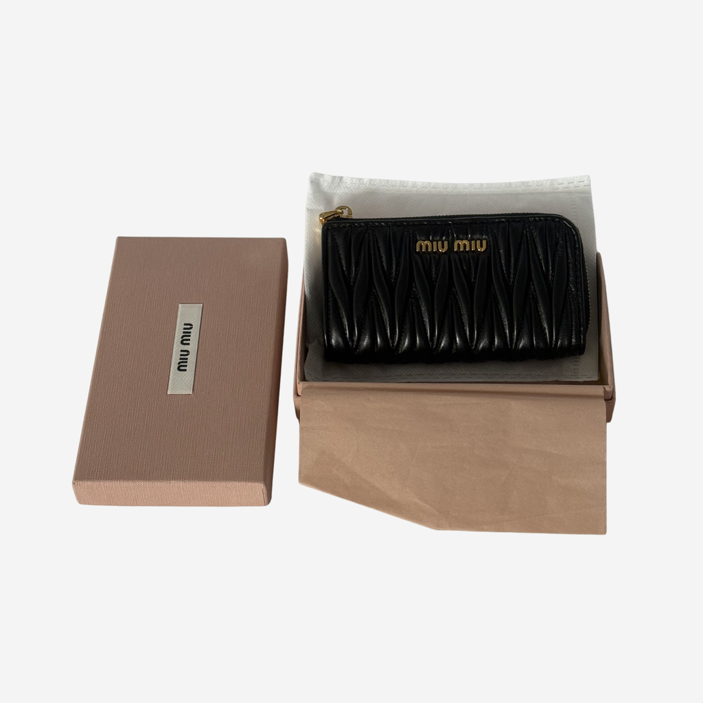 Matelassé L-Zip Coin Case
