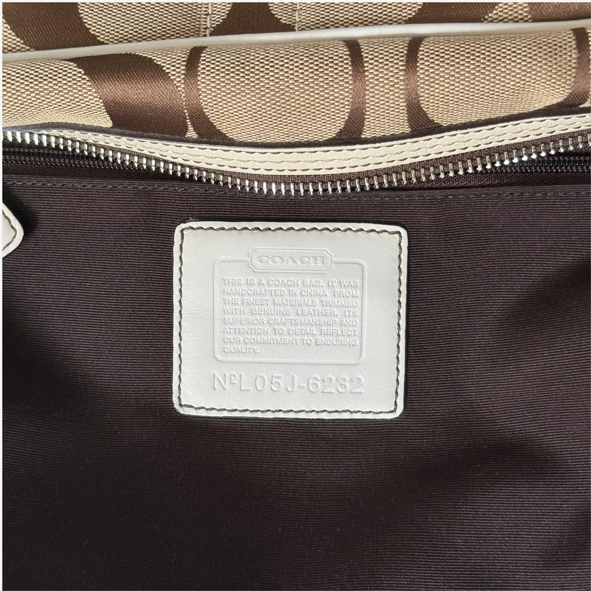 Signature Gallery Satchel
