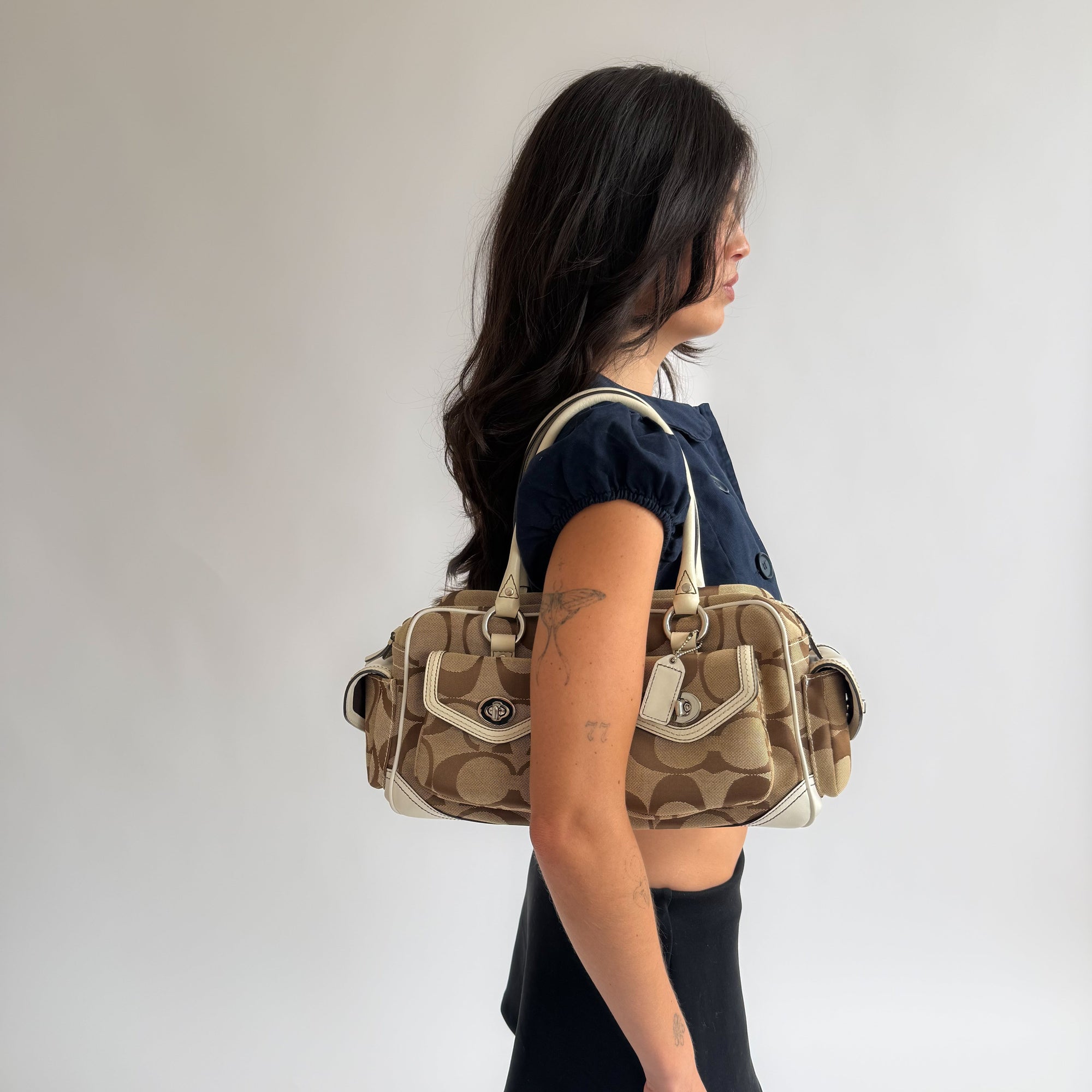 Signature Gallery Satchel